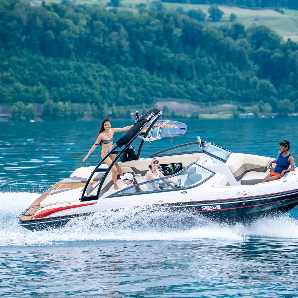 Bootsvermietung Thunersee durch Gehri Bootsschule