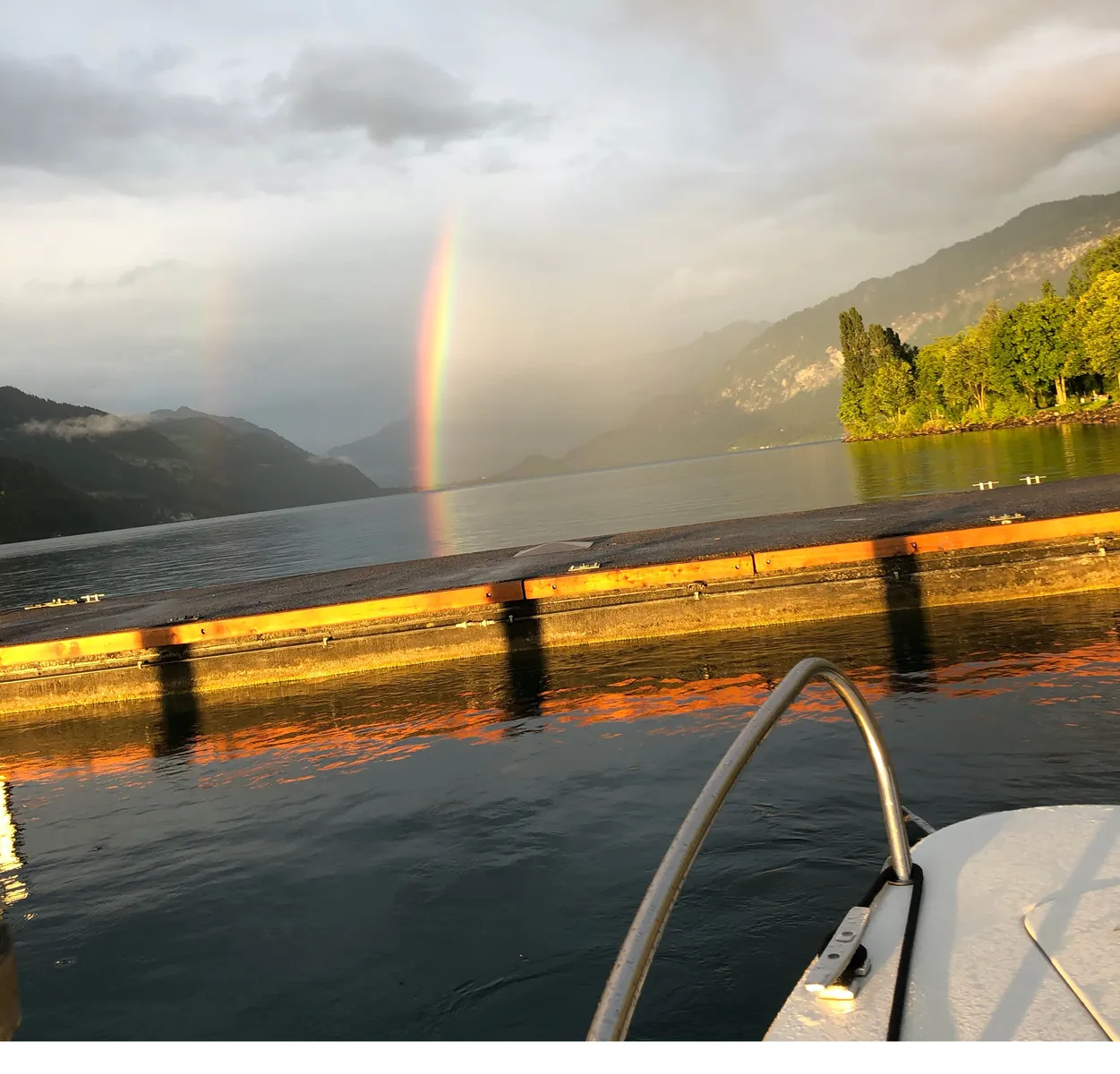 Sch&ouml;ne Impressionen im Bootsunterricht der Bootsfahrschule Thunersee - Motorbootfahrschule Thunersee.