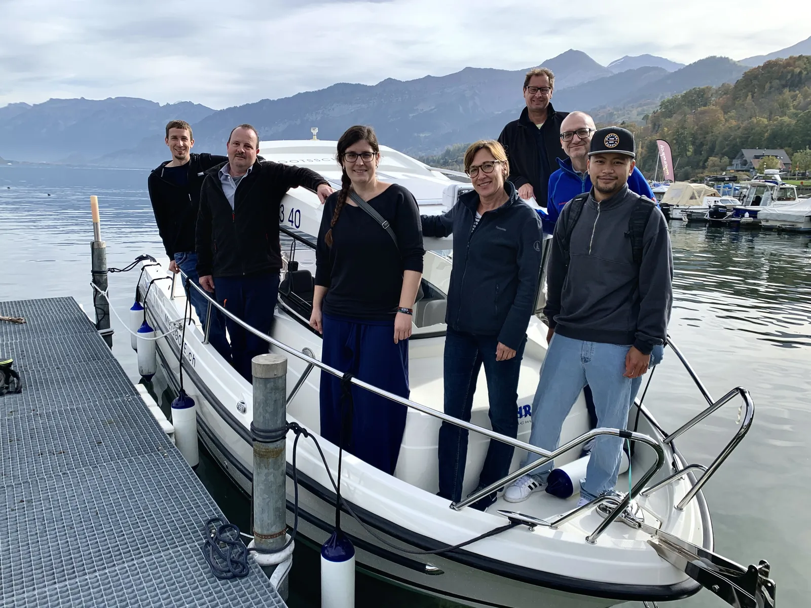 Die ersten erfolgreichen Sportbootf&uuml;hrerschein SBF See Pr&uuml;fungen am Thunersee