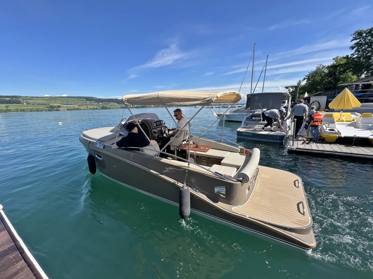 E-Volution 660 Elektroboot mit Pod-Antrieb 10 kW