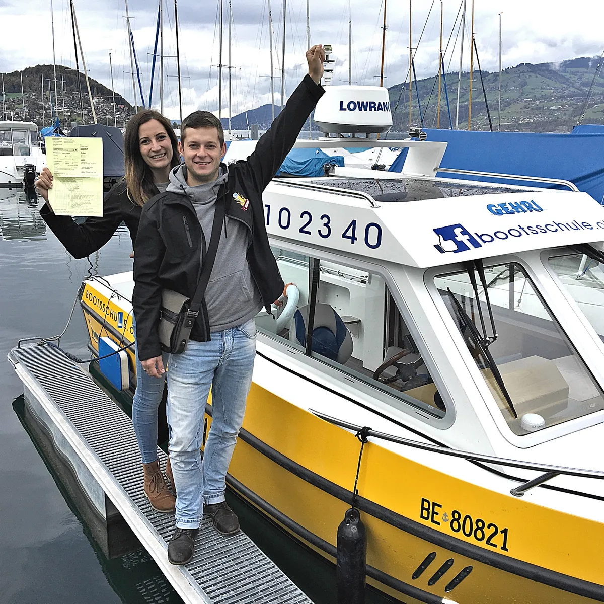 Erfahrungsbericht von Chantal und Ruben welche im Oktober 2016 einen Wochenkurs mit erfolgreicher praktischer Schiffsf&uuml;hrerpr&uuml;fung am Thunersee absolvierten