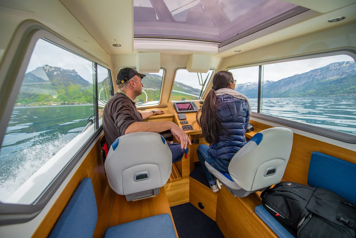 Bootsunterricht mit Bootsfahrlehrer Andreas