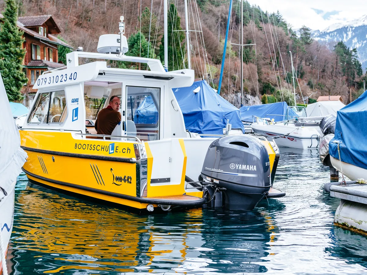 Langj&auml;hrige Erfahrung im Bootsunterricht f&uuml;r die Motorbootpr&uuml;fung Kat. A